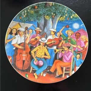 Rare. Boxed Set of 2 Arte de Café 8” plates. Morillo’s Work.